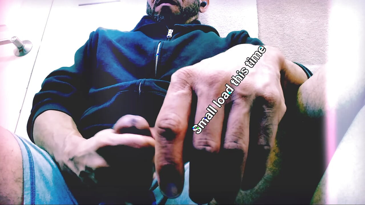 Milking my cock getting it ready for tonight