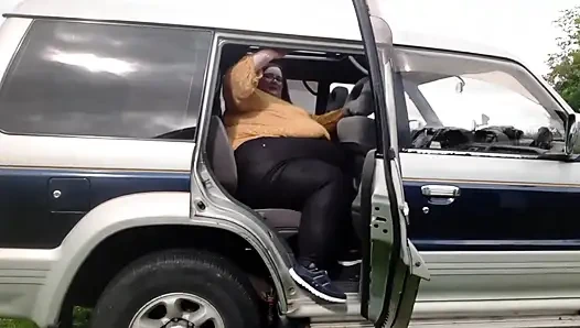 SSBBW big girl big car problems