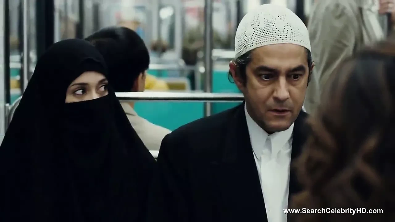 Sara Forestier裸体 - 爱的名字