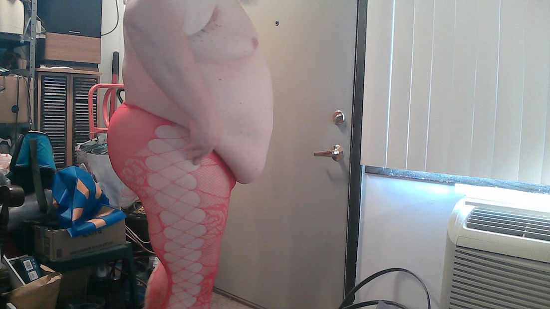 How do you like my new red mantyhose?