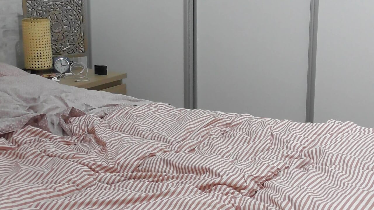 If you suck my ass well, then I let you cum inside.