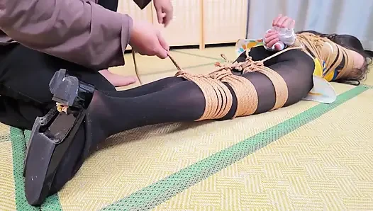 Xr18- Cosplay Bondage