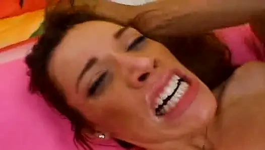 Cewek nakal toket besar lagi asik seks anal ganas