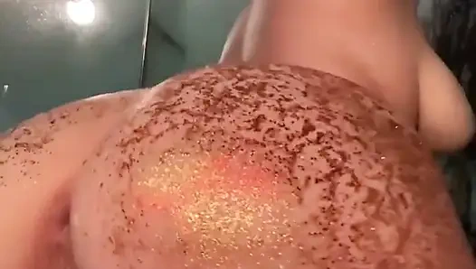 Tolle Show in der Dusche mit Nachee.