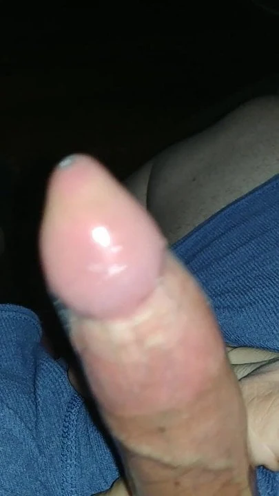 Jerking and cumming in a condom