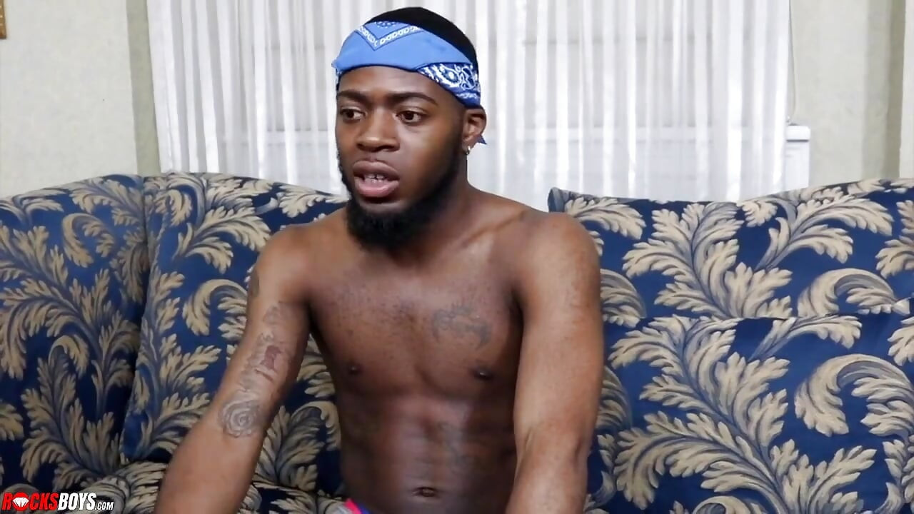 Stripper from Chicago jacks his dick