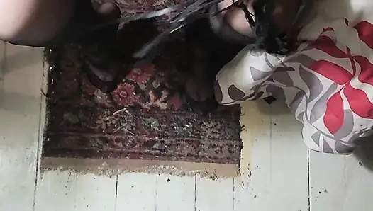 Хорошая девушка с пыткой яиц с нечестивым распятием, часть 3