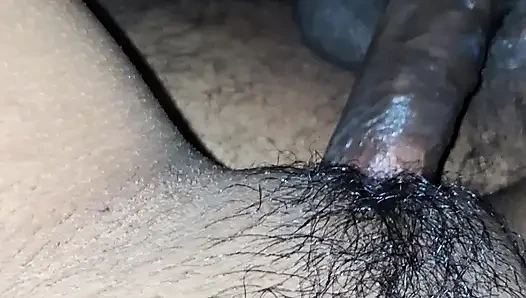Chhote bhai ka tanah ketat karke chut mein daal liya saudara tiri dan saudara laki-laki