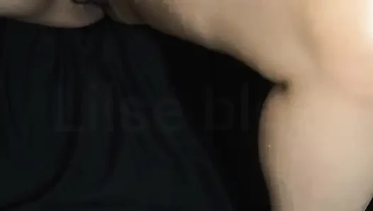 Aku butuh susu lagi, tolong aku dong?
