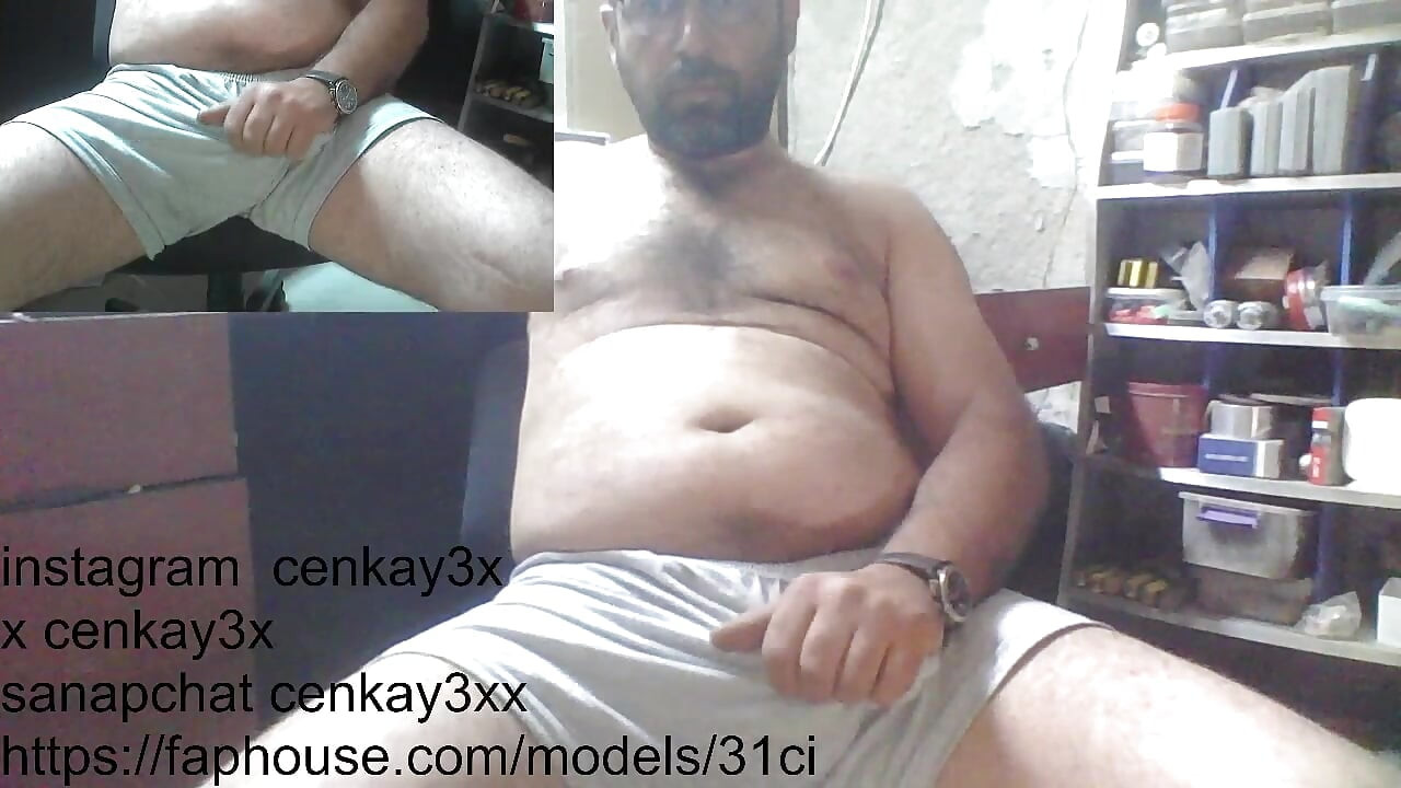 Masculine Daddy Live Broadcast