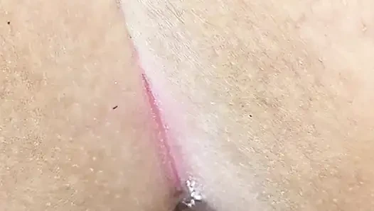 A Married Saudi Woman Gets Fucked in Her Husband's Absence on the Occasion of Valentine's Day