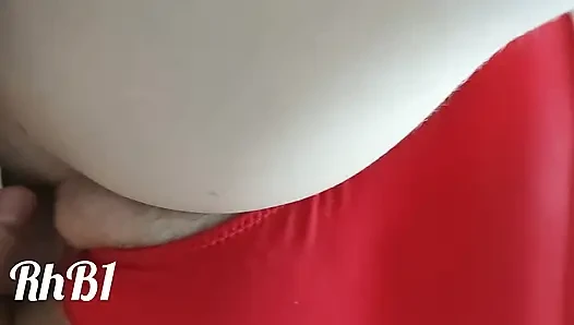 İçime geldi. Spermi amcığımdan külotuma sızdırıyor.