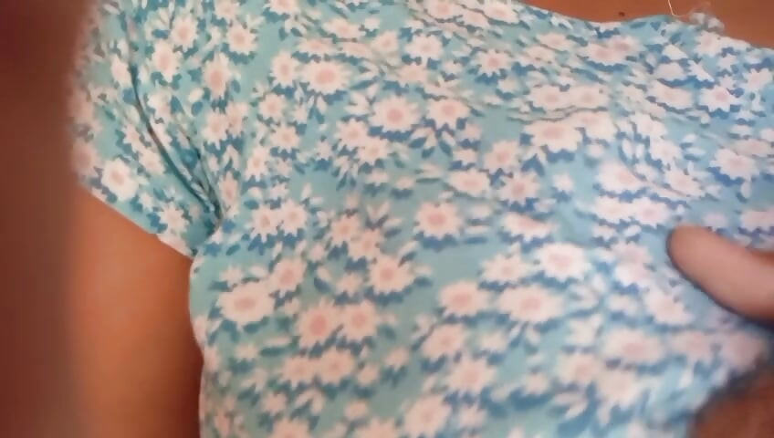 Šri Lankanska zgodna plavuša analna masturbacija, uski šupak do prstiju u usta