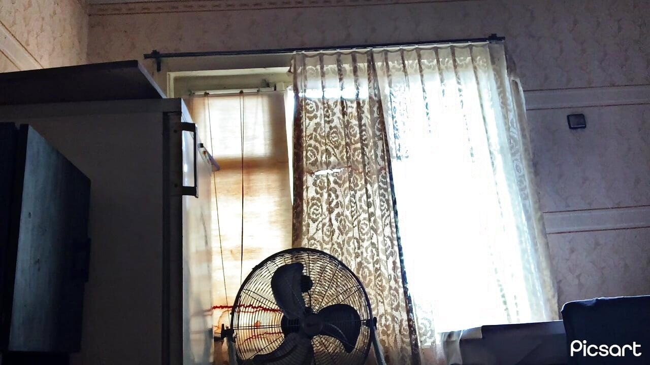 هل تريد أن تمارس الجنس مع كس ساخن