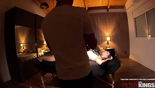 Yenifer Chacon ile masaj için bts