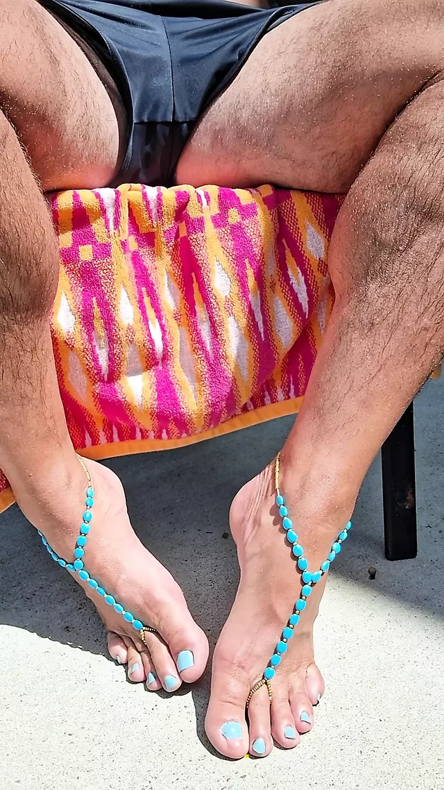 Sitting outside in the sun showing off my barefoot sandals and toes