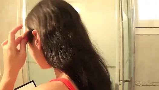 Valentina bianco telan sperma banyak banget