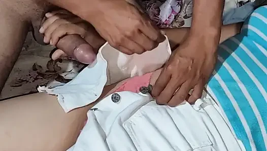 I am a virgin! Do we make love in my bed? X video Tamil Indian stepsister.