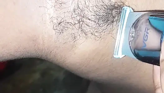 Bugün banyoda duş alıyorum, bugün para biriktiriyorum.