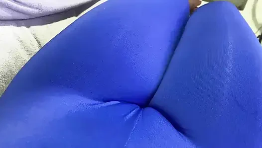 Stepmom masturbates with her tight pats