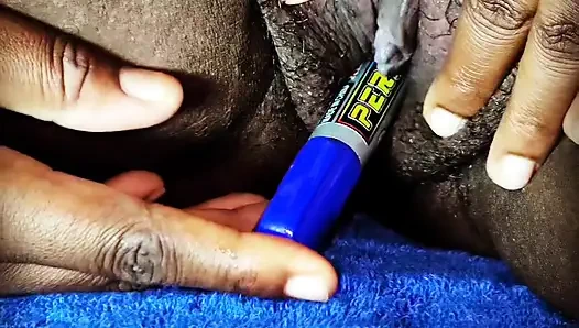 Anyone to stretch my hole?