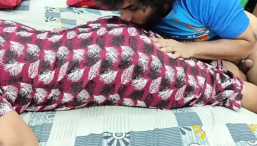 Heiße lippensperre mit arschlecken und kuss-romantik