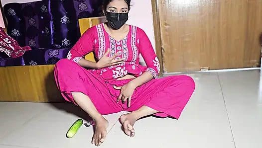 Hizmetçi patronuyla birlikte