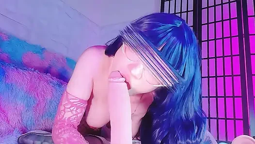 Beni izle ve benimle mastürbasyon yaparsan parmaklarımı yalama şeklime bayılacaksın.