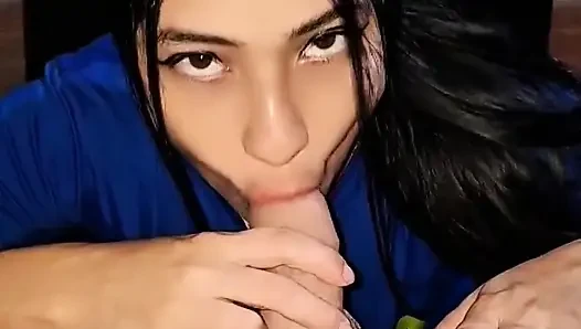 Sahabatku ngirimi aku video masturbasi dirinya sendiri