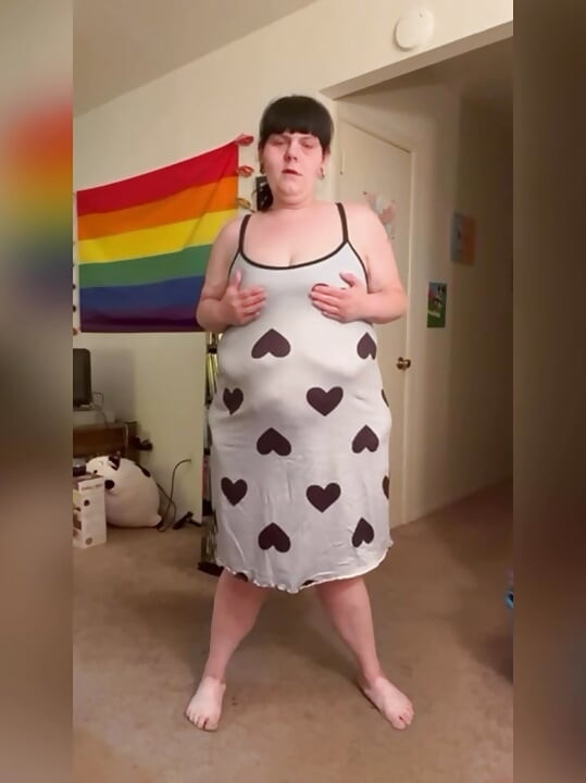 Cute, thick, and fun