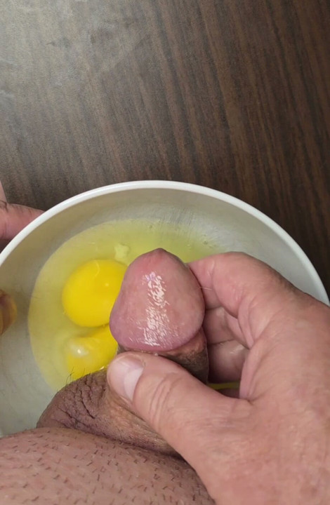 Want to try my cock scrambled eggs? Choose: (A) Cum in the eggs before cooking, (B) Cum on the eggs after cooking, (C) No cum