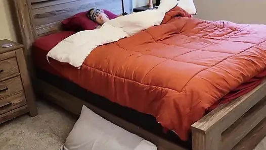 Stepson Visits His Stepmom's Bedroom and Fucks Her Pregnant Pussy