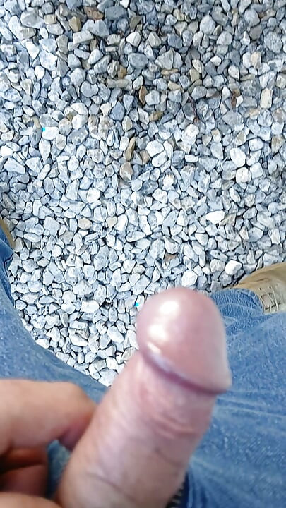 Još jedan super video mog kurca, pišanja i drkanja
