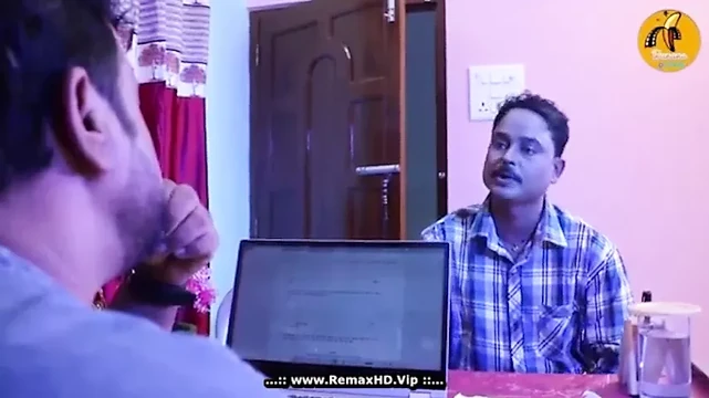 Job dilane ke bhane bhabhi ko room me jabrdasti choda