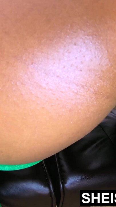 Wet Pussy Licking Closeup, Sexy Ebony Squatting And Grinding Her Big Butt Cheeks Into Her Stepdad Face, Hot Slut She | Clip 1