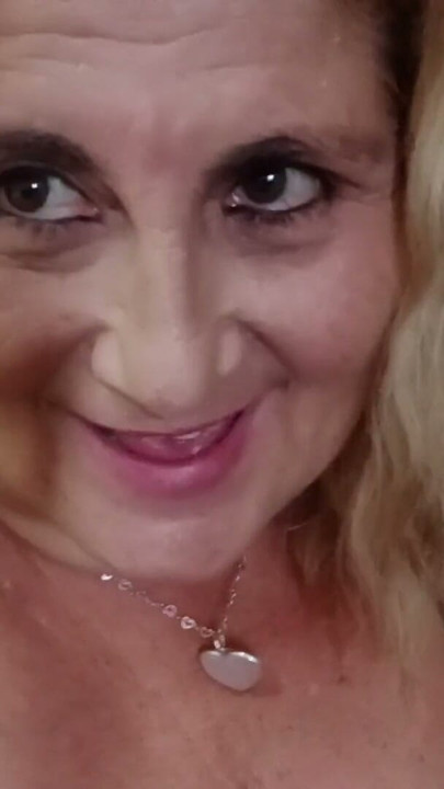 Xhamster'da en çok takip edilen kraliyet çifti | Klip 3