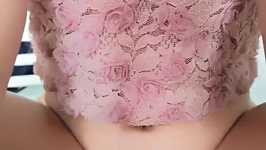 8/3 Hari Wanita... Ngentot cowok tetanggaku