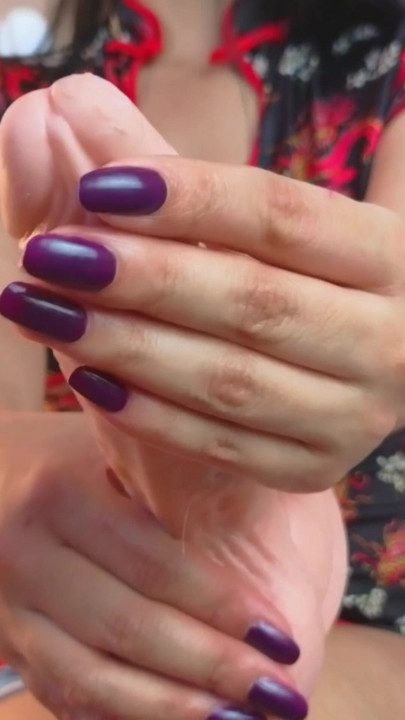 A delicious massage that runs all over your thick, juicy cock I really like it.