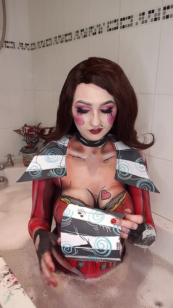 Mad Moxxi Neuredna boja za tijelo Uklanjanje u kadi
