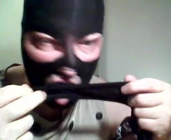 GIRLFRIENDS SMELLY PANTY THONGS