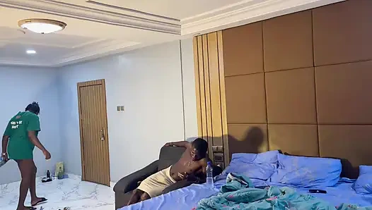 Aku ngentot sama cleanerku