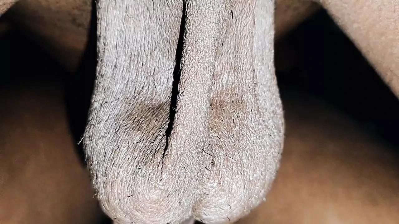 嫂子用手指留下了嫂子的吟唱