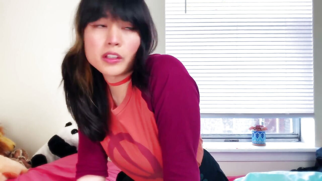 Trans tsundere: bully femdom JOI