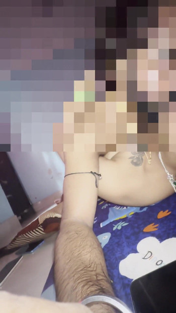 Zapanjujući trenutak iz "Nepalske djevojke XXX 2025 Potpuno seksi raspoloženje"