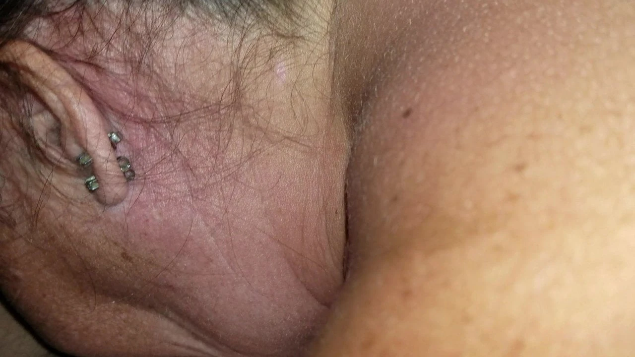 7202019  Baby girl sucking