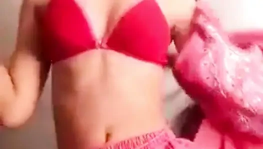 Masturbating During Video Call with Boyfriend