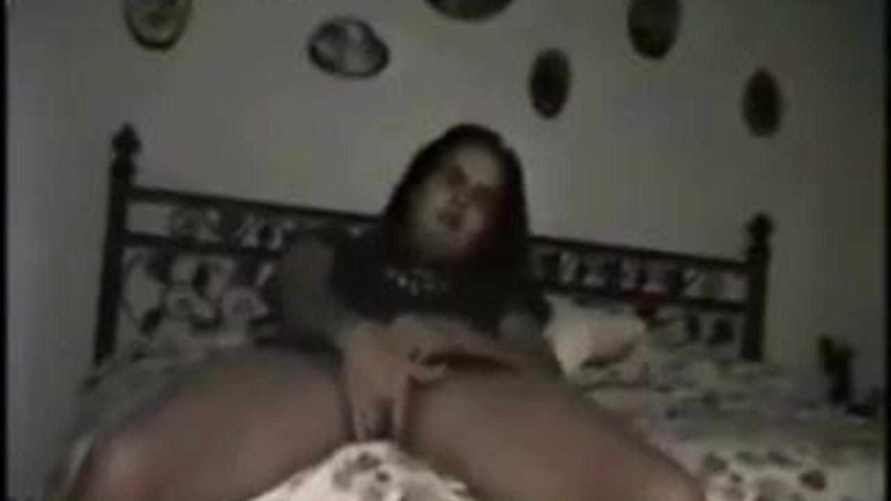 quiet self filmed masturbation