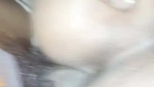 Randi biwi koGodi bana ke chodte hua sexy gaand chut
