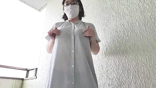 Istri sange ini sama pengasuhnya yang lagi sange berat