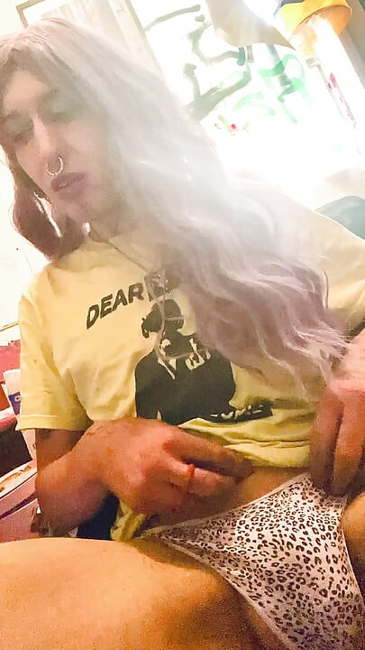 Krystie, éjaculation
